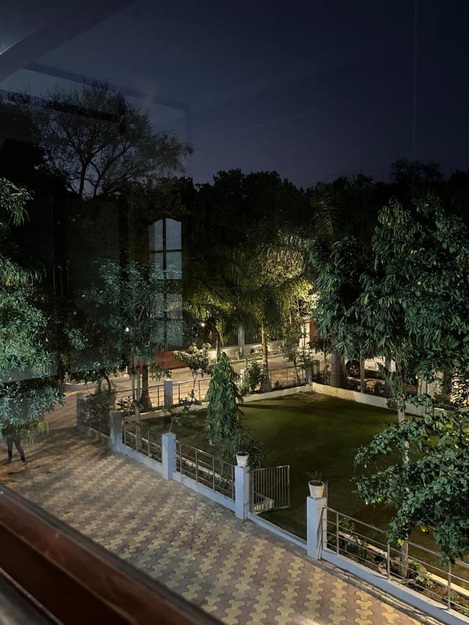 Kaashi Flora Villa Varanasi Eksteriør billede