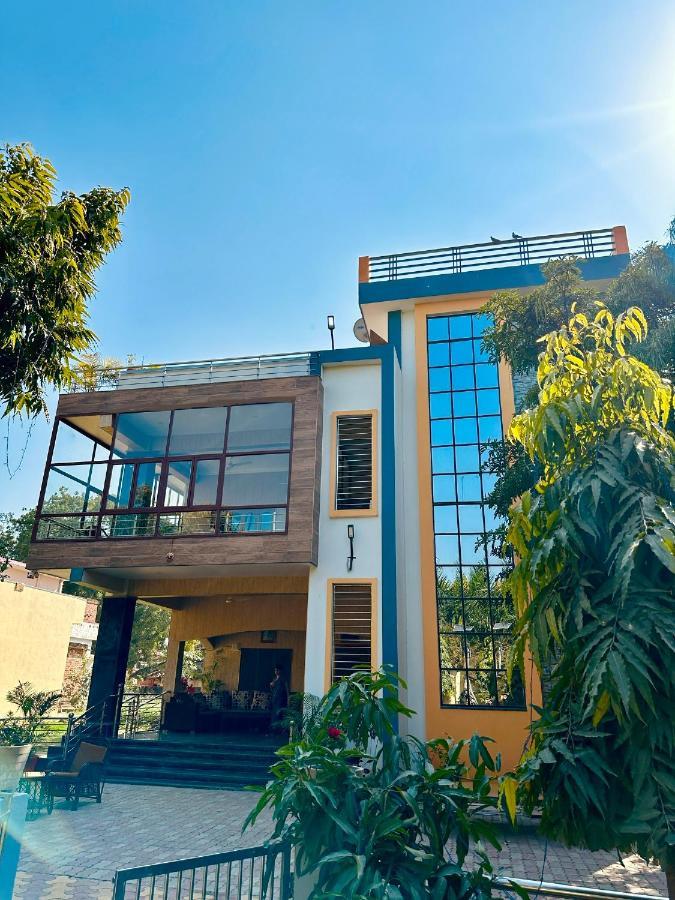 Kaashi Flora Villa Varanasi Eksteriør billede